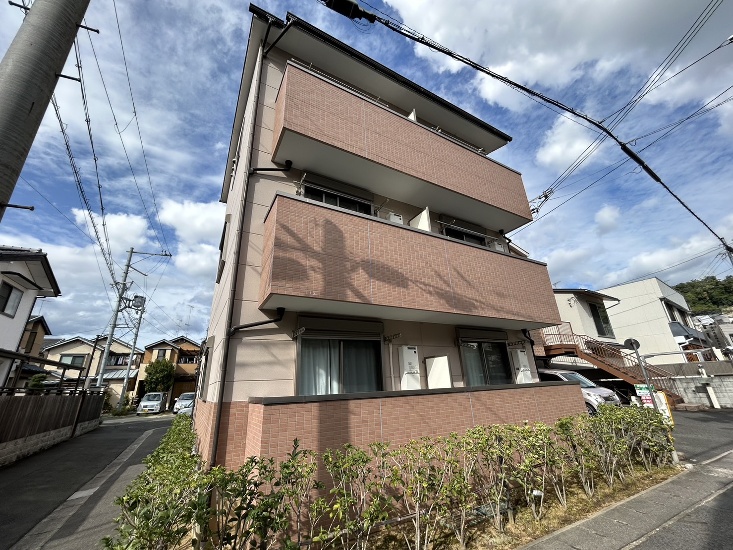 ポアン北白川の建物外観