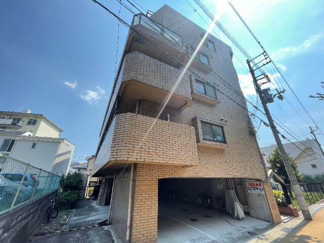 グレース芦屋の建物外観