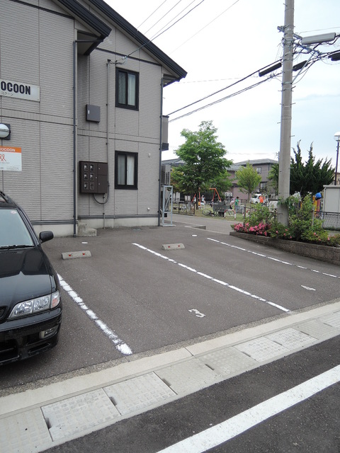 【Ｓｋｙ　Ｃｏｃｏｏｎの駐車場】