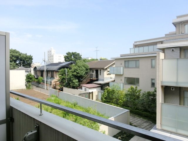 【世田谷区成城のマンションの眺望】