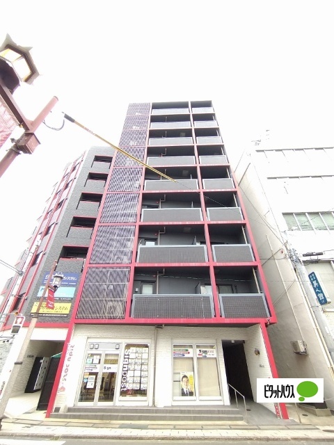 【長崎市新地町のマンションの建物外観】