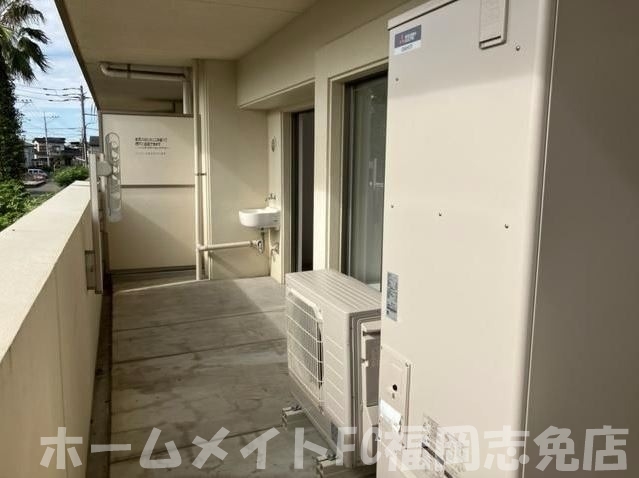 【糟屋郡志免町大字吉原のマンションのバルコニー】