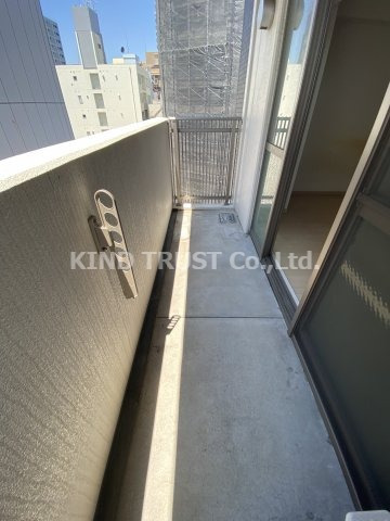 バルコニー　広々としたバルコニーです