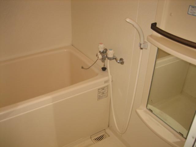 バス・シャワールーム　浴室（同タイプ）