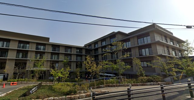 病院　公益財団法人甲南会甲南医療センター（病院）まで720m