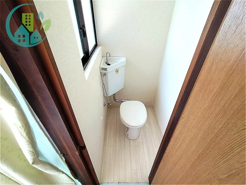 トイレ　西岡本４丁目貸家