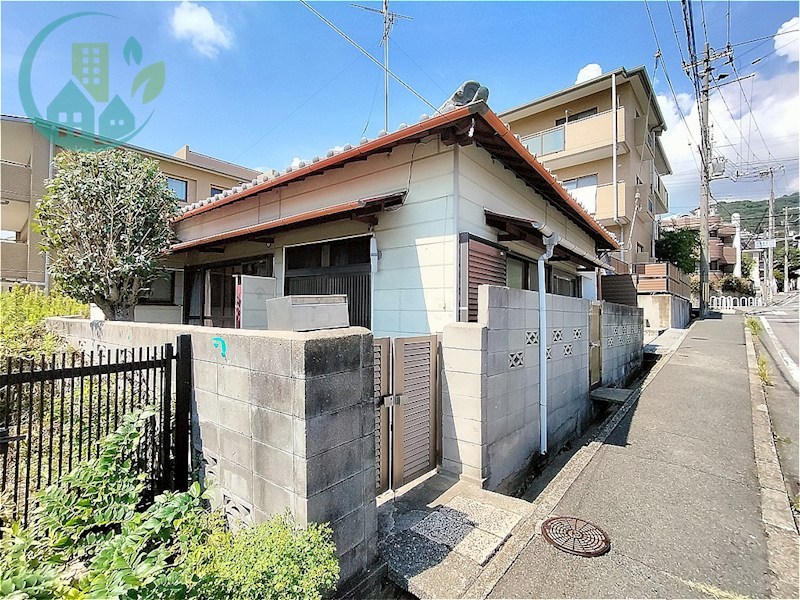 建物外観　西岡本４丁目貸家