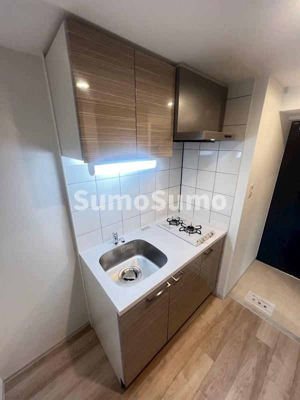 キッチン　コンパクトなキッチンで掃除もラクラク