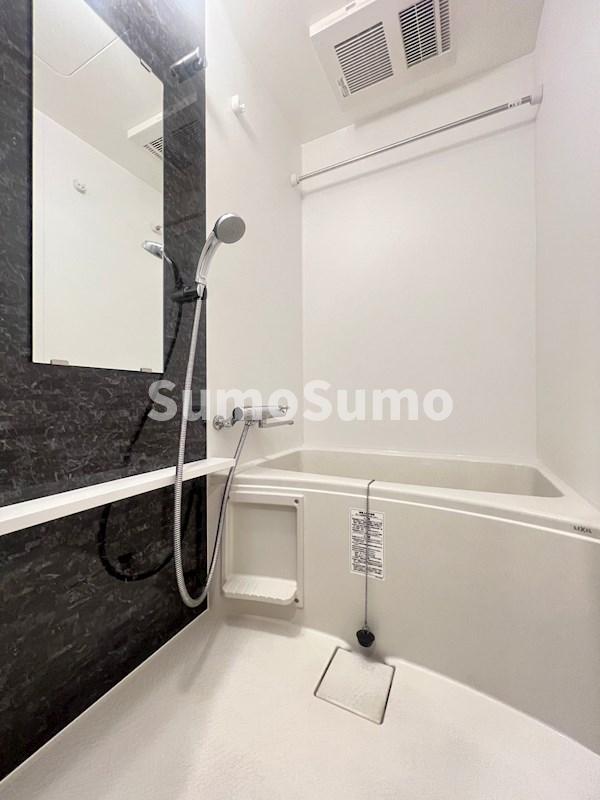 バス・シャワールーム　お風呂で日々の疲れを落としましょう