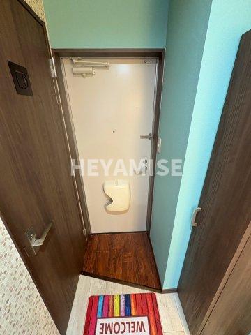 玄関　※同間取りの別号室の画像です※現況を優先します