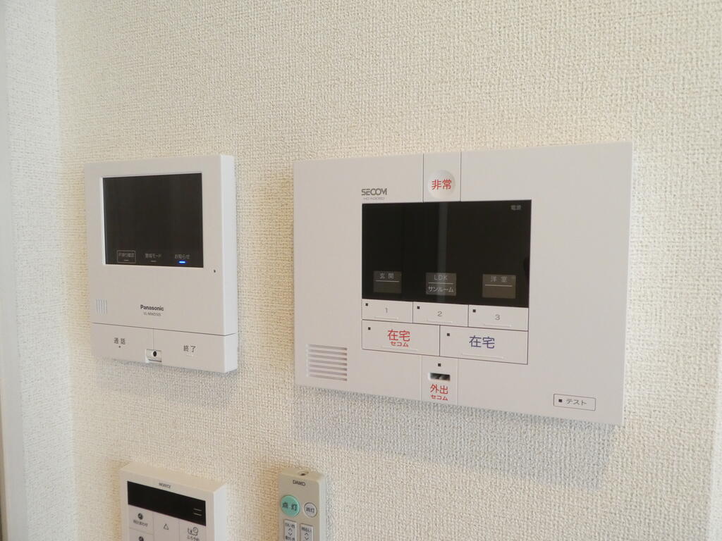 セキュリティ　TVインターホン＆SECOM