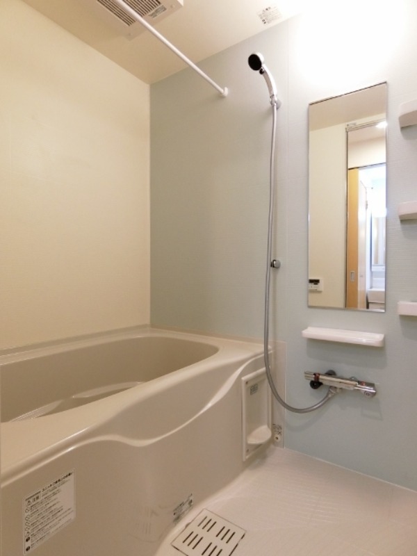 バス・シャワールーム　図面と現状に相違がある場合には現状を優先