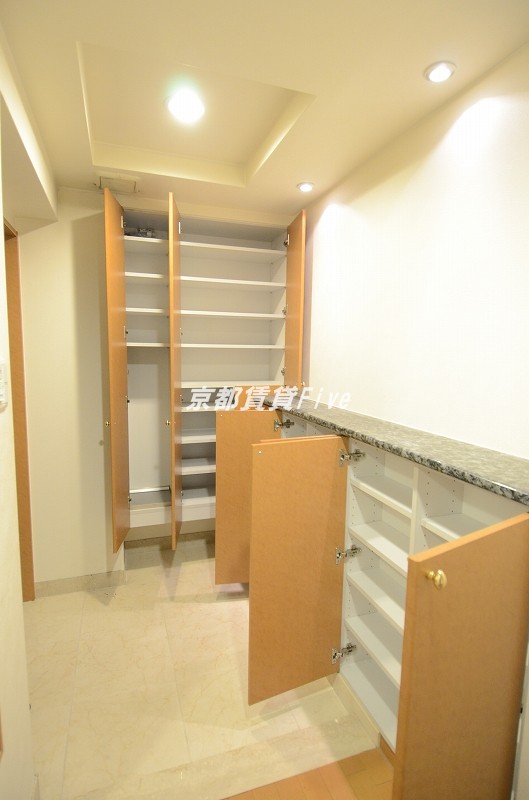 その他設備　シューズボックス