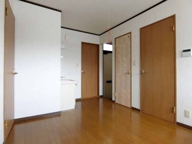 居室・リビング　図面と現状に相違がある場合には現状を優先