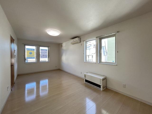 居室・リビング　リビング１