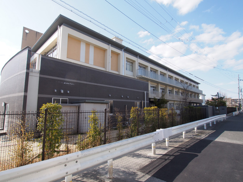 小学校　済美小学校（小学校）まで794m