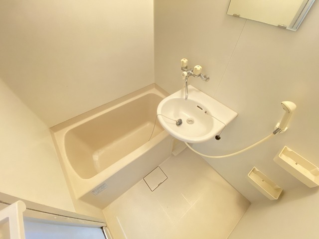 バス・シャワールーム　別号室の写真です