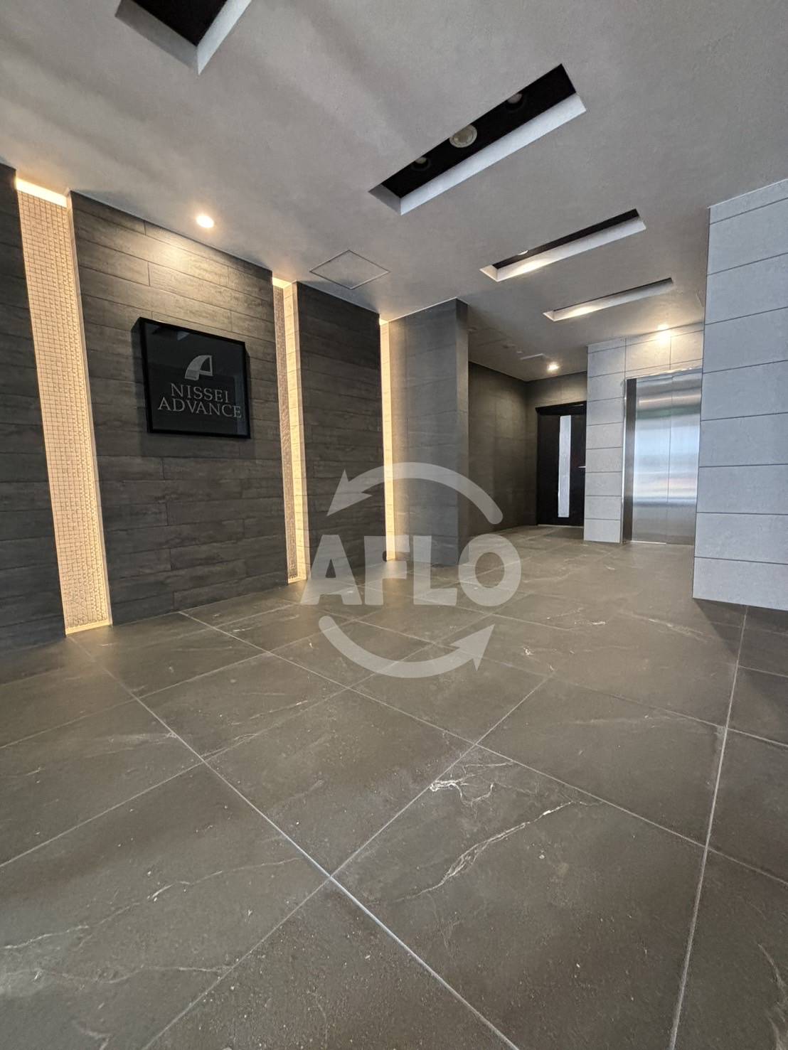 ロビー　アドバンス大阪フラット　ロビー