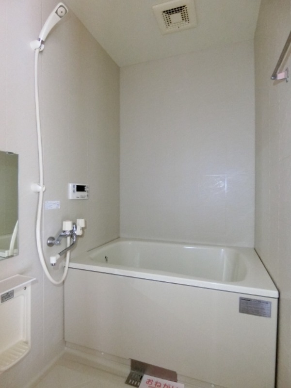 バス・シャワールーム　図面と現状に相違がある場合には現状を優先