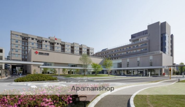 病院　福岡赤十字病院（病院）まで817m