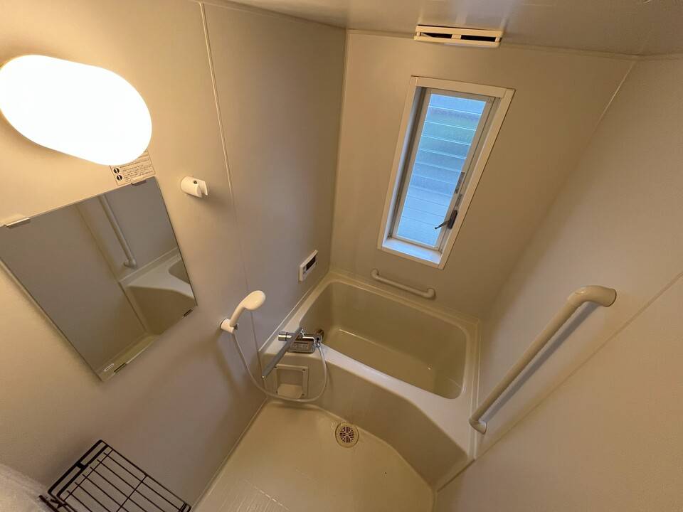 バス・シャワールーム　浴室