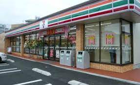 コンビニ　セブンイレブン神戸本山中町4丁目店（コンビニ）まで416m