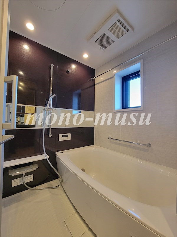 バス・シャワールーム　別部屋参考写真