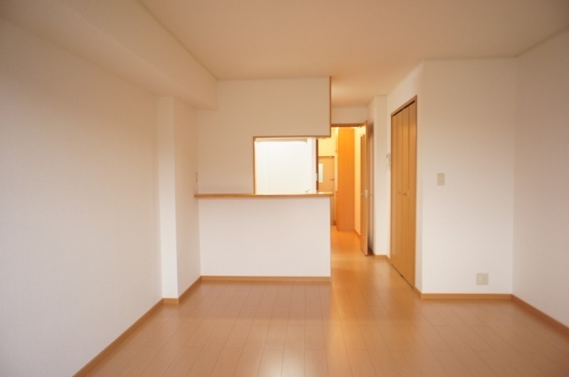 居室・リビング　図面と現状に相違がある場合には現状を優先