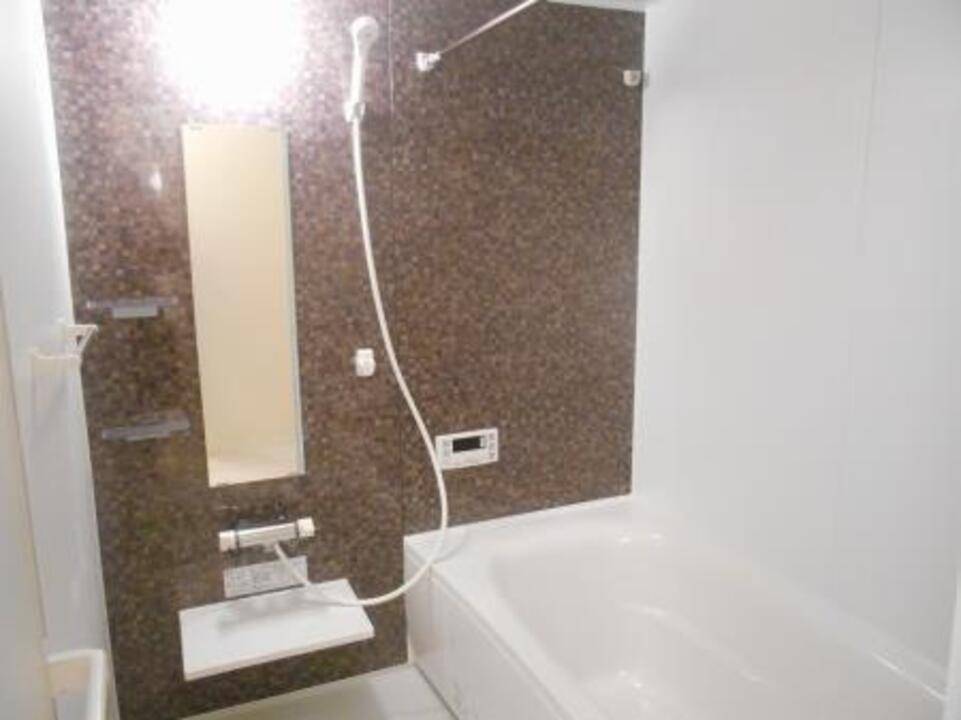 バス・シャワールーム　浴室