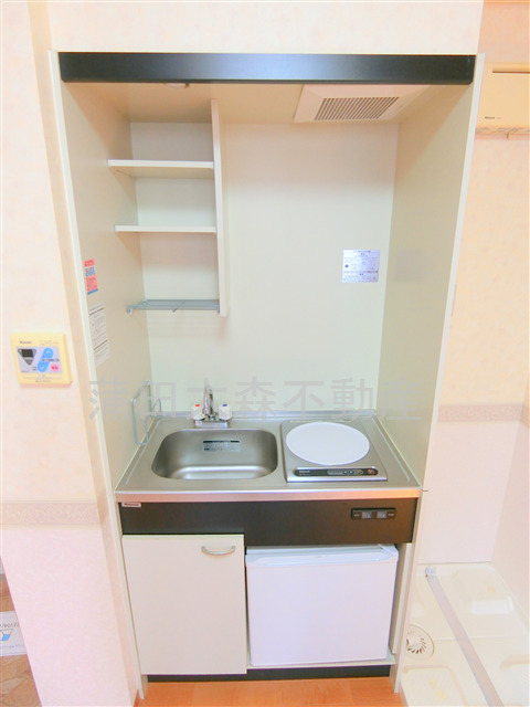 キッチン　ミニ冷蔵庫付きIHキッチン