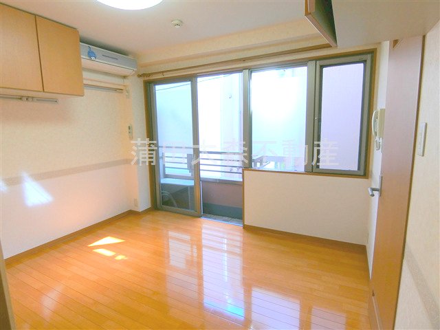 居室・リビング　洋室