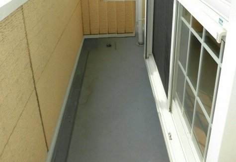 バルコニー　外からの目が気にならないバルコニーで洗濯物が干せます