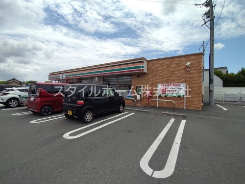 コンビニ　セブンイレブン 豊橋大山町店（コンビニ）まで530m