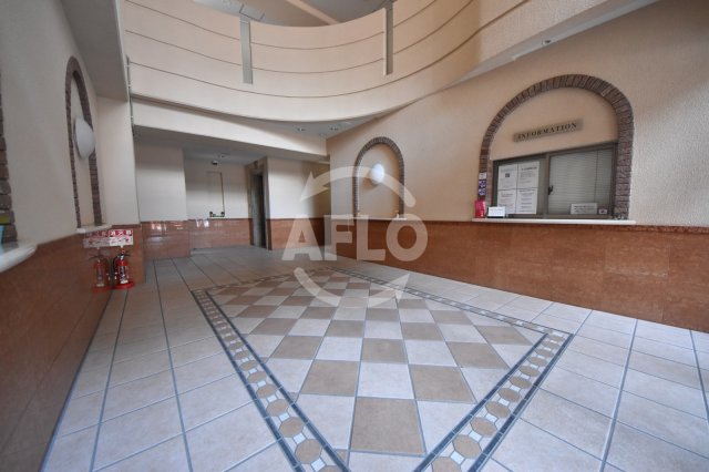 ロビー　エステムコート大阪城北天満の杜　ロビー