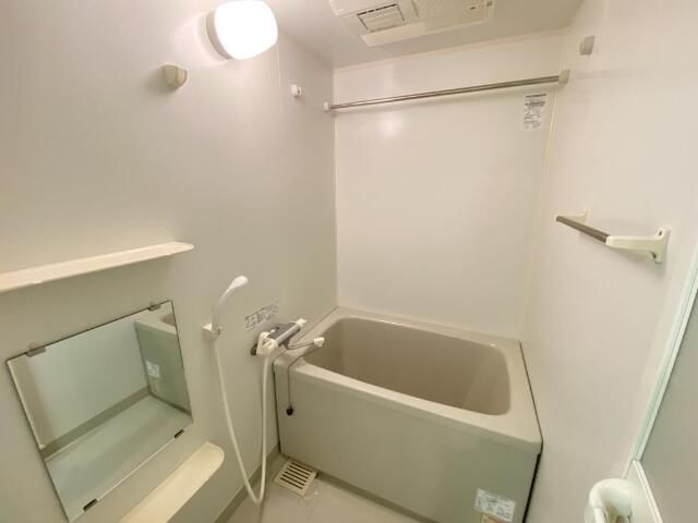 バス・シャワールーム　☆ゆっくりくつろげるお風呂☆