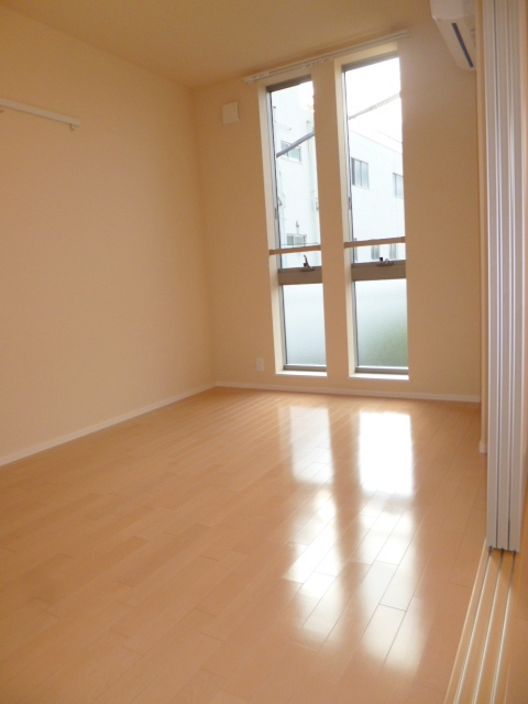 その他部屋・スペース　★キレイなフローリングのお部屋です★
