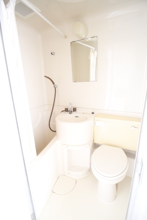 バス・シャワールーム　※他部屋参考写真