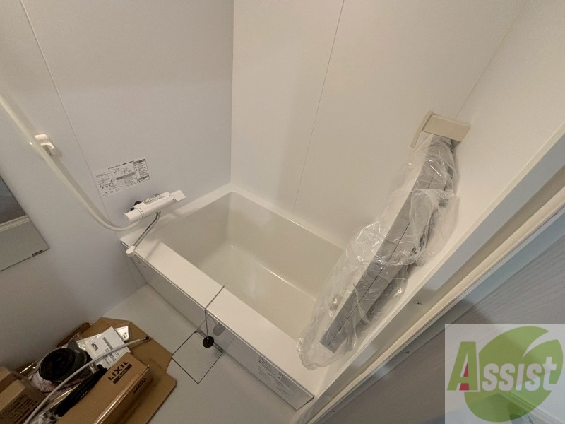 バス・シャワールーム　ユニットバスです。疲れを癒すのに欠かせませんね！