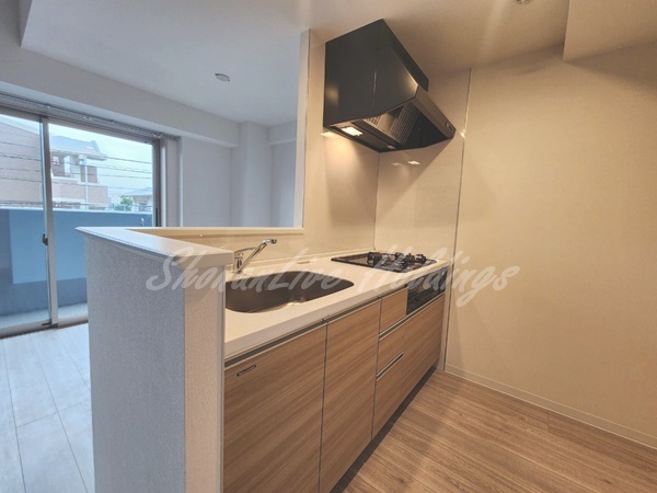 キッチン　コンパクトなキッチンで掃除もラクラク