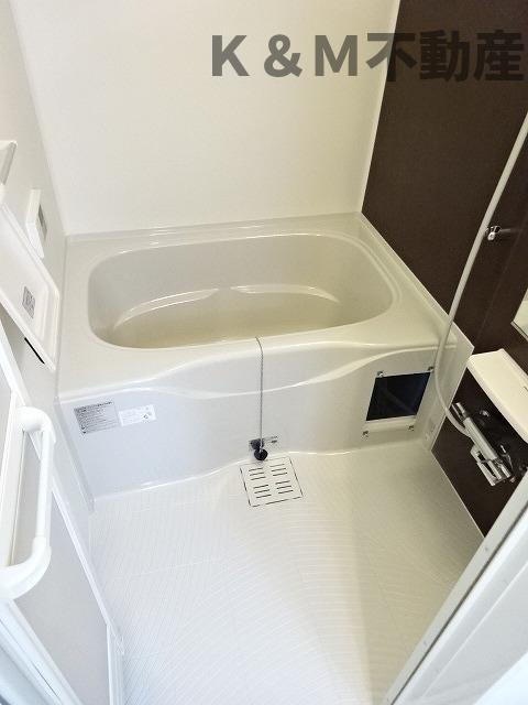 バス・シャワールーム　お風呂です