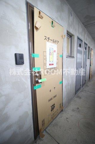 玄関　落ち着いた玄関です