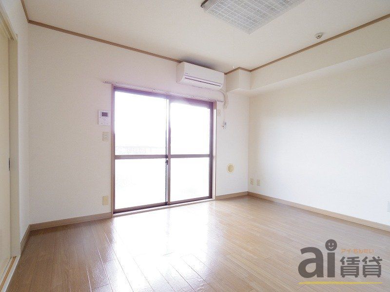 居室・リビング　～同仕様写真～