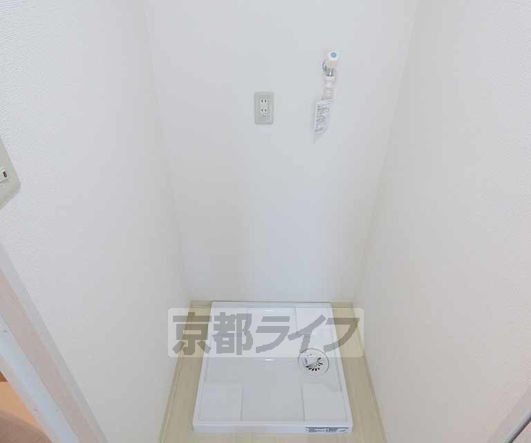 その他設備　給湯器です。