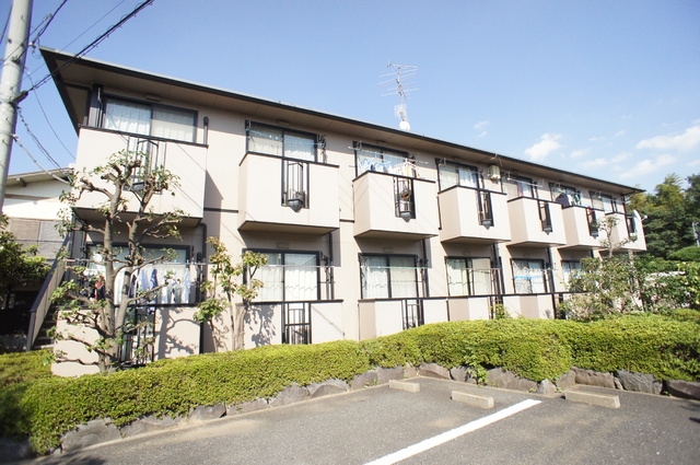 建物外観　２４時間管理でご入居中も安心してお過ごしいただけます。