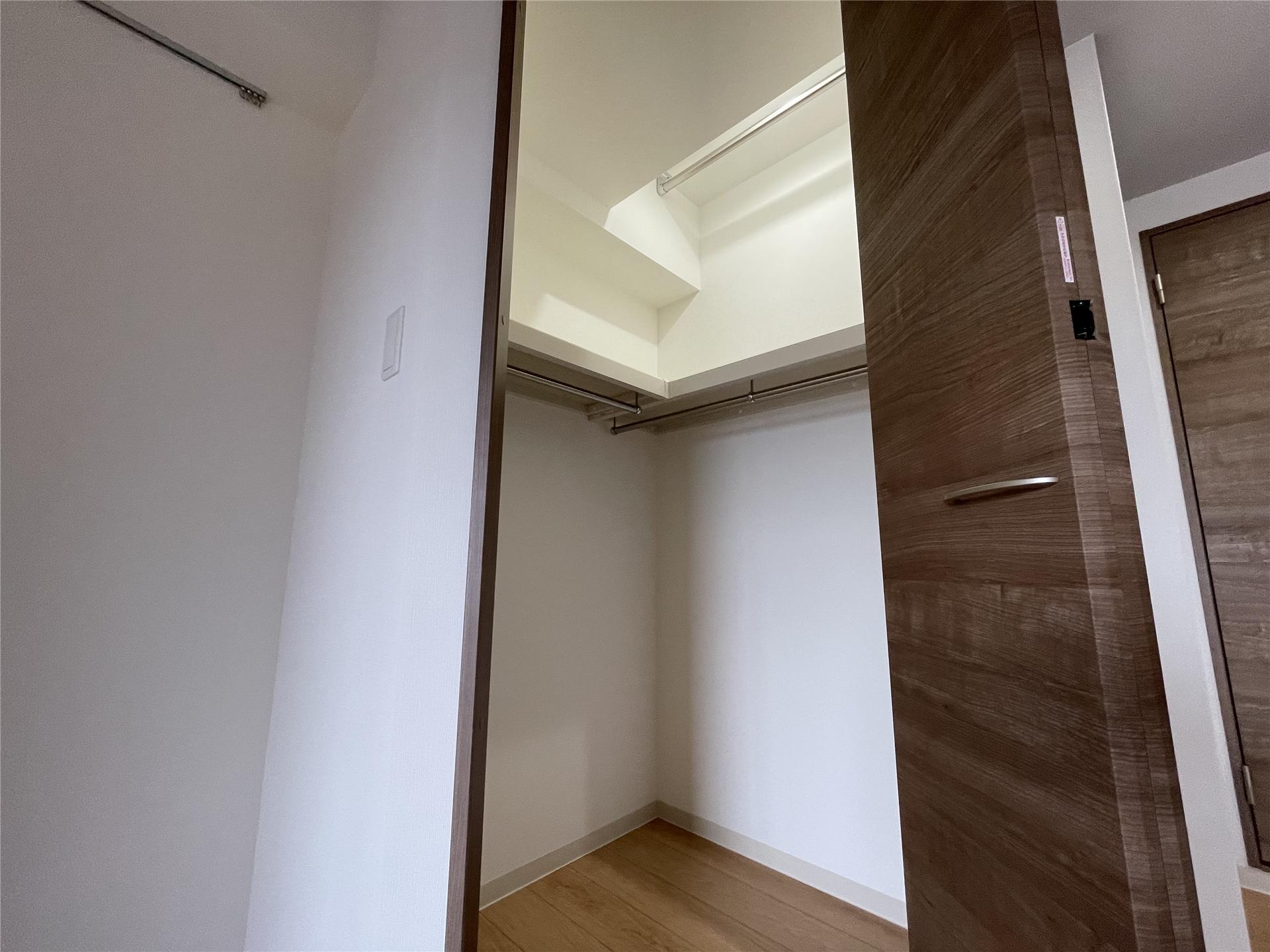 収納　ウォークインクローゼット付きです