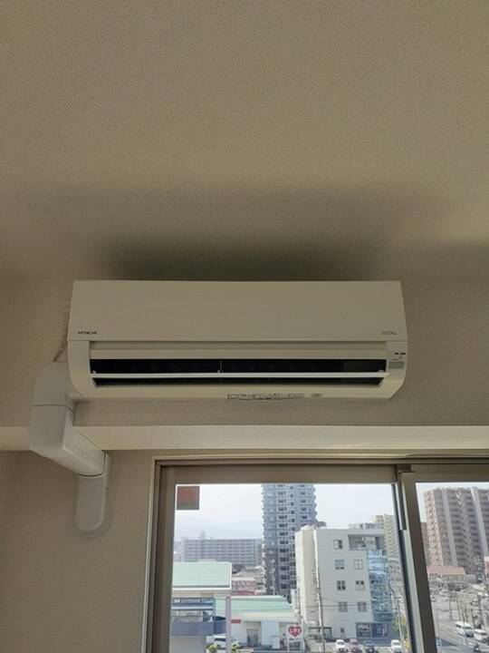 エントランス　エレベーター