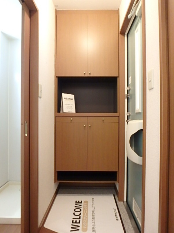 玄関　図面と現状に相違がある場合には現状を優先