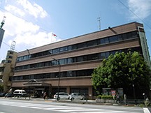 警察署・交番　本富士警察署（警察署・交番）まで351m