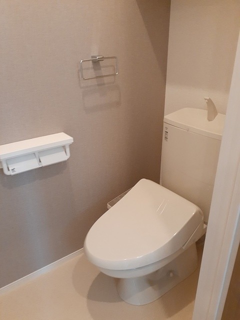 トイレ　きれいなトイレです