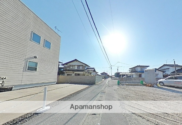 その他　前面道路（その他）まで0m